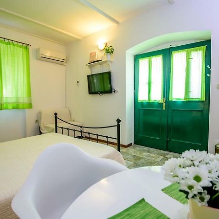 Rustica Apartments Šibenik Екстериор снимка