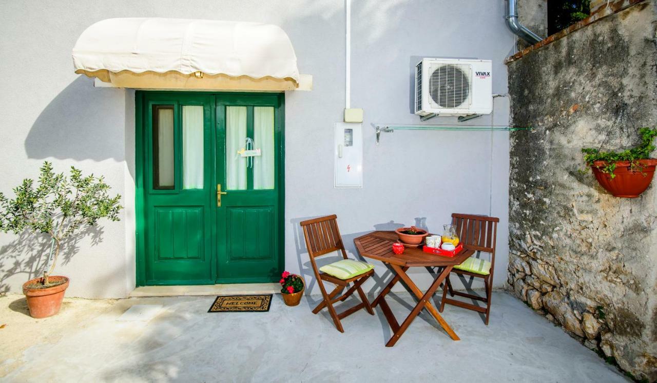 Rustica Apartments Šibenik Екстериор снимка