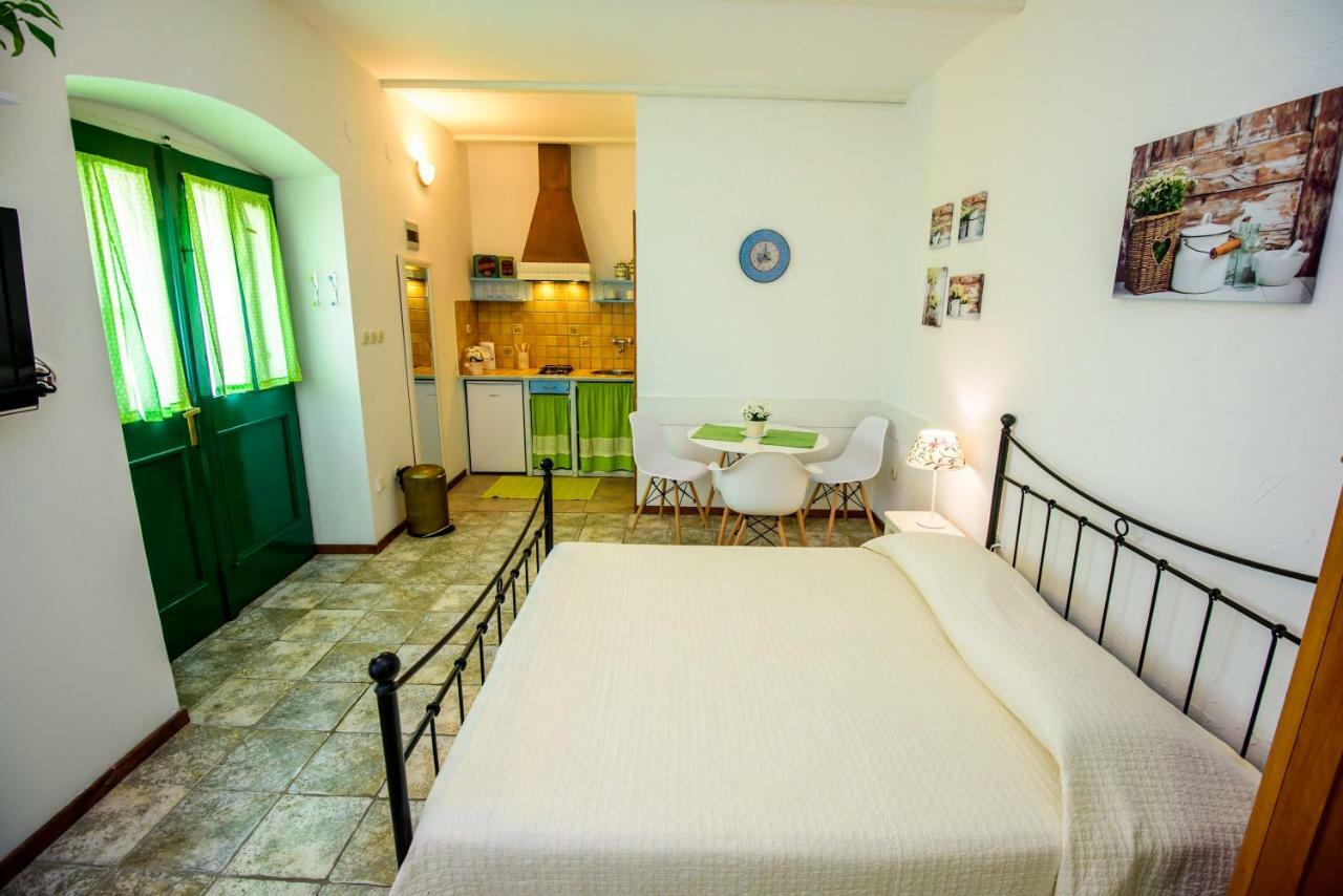 Rustica Apartments Šibenik Екстериор снимка